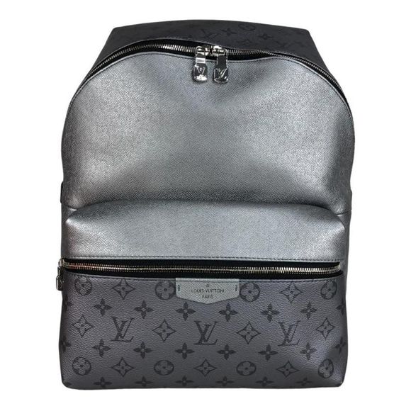 Louis Vuitton Discovery Backpack Daypack Monogram Taiga Silver PM Shoulder Bag - Picture 1 of 5
